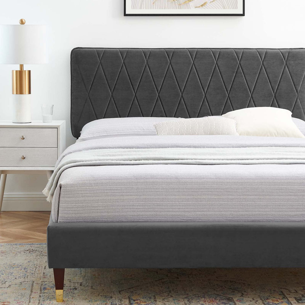 Queen Size Velvet Platform Bed Frame Y5677