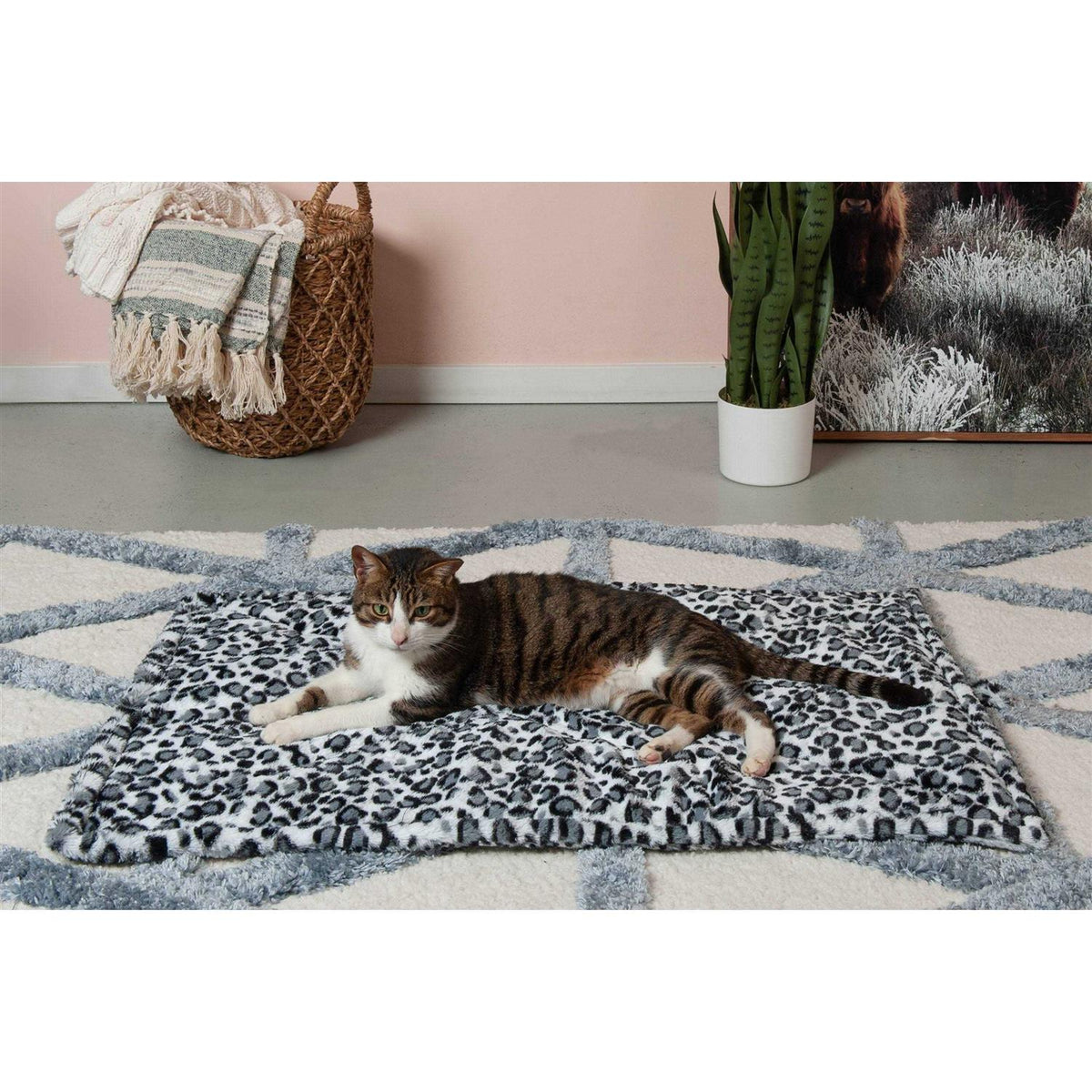Faux Fur Self-Warming Pet Bed Mat X796