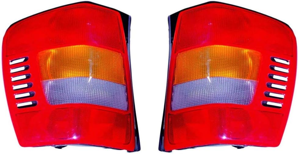 Jeep Grand Cherokee Tail Light Assembly Driver Side D6765
