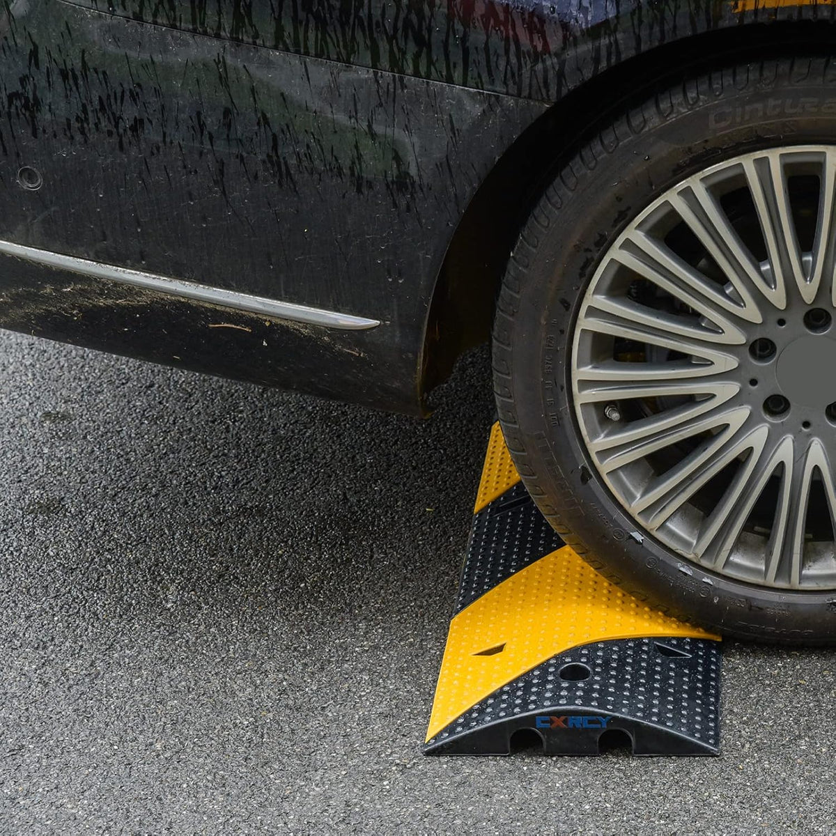 Rubber 2 Pack 2-Channel Speed Bump V636063