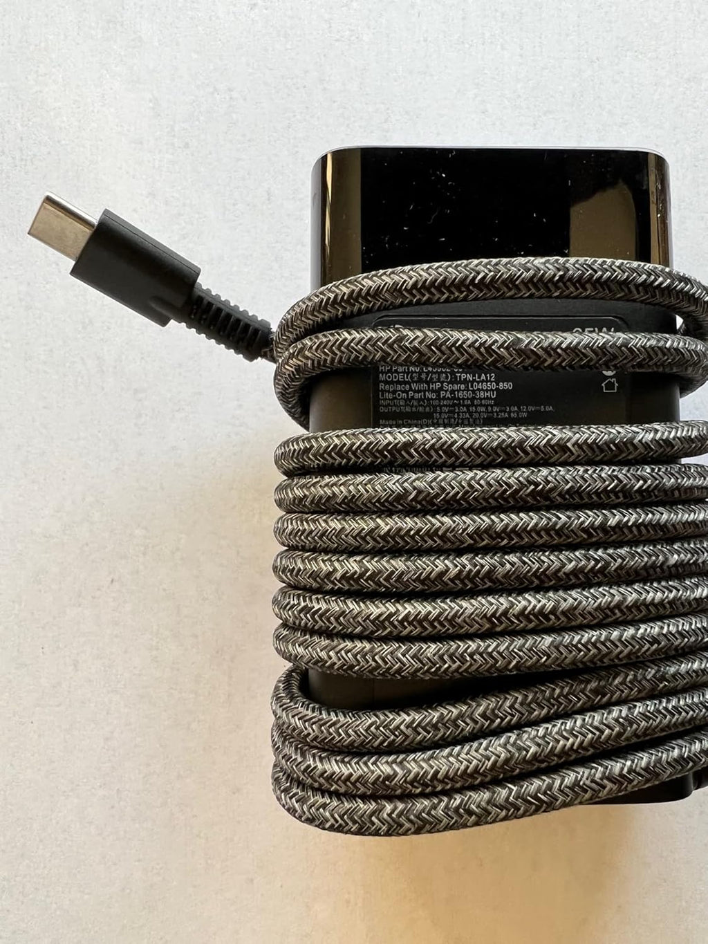 Slim 65W USB C Power Adapter I57222