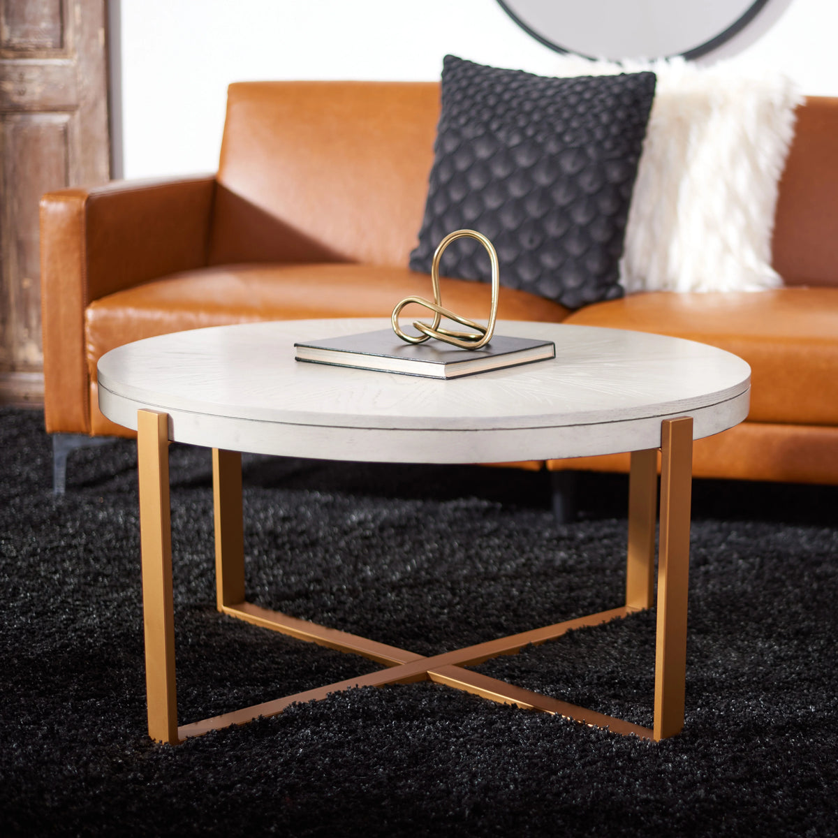Round Coffee Table B459395
